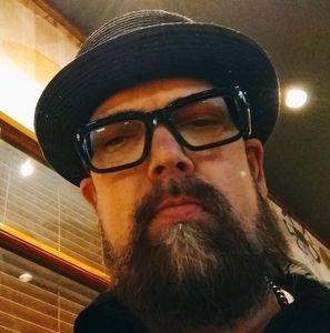 Meet your Posher, Doug